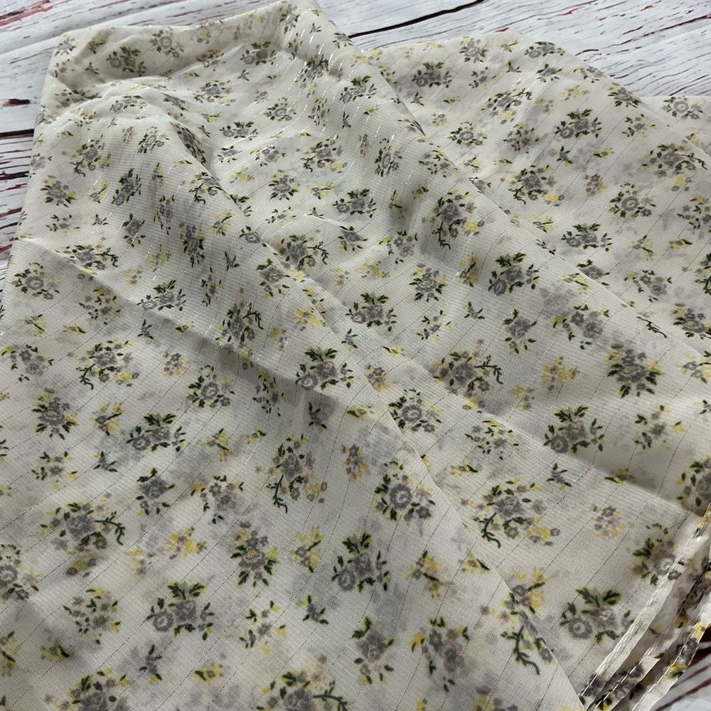 Steve Madden Ivory Floral Metallic scarf/wrap